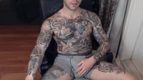 Snapshot of 420randomguy chatting on 12/28/24, 11:59 Anomander Rake online show from 12/28/24, 11:59