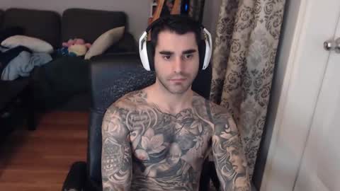 Snapshot of 420randomguy chatting on 02/05/25, 11:06 Anomander Rake online show from 02/05/25, 11:06