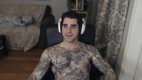 Snapshot of 420randomguy chatting on 12/02/25, 01:44 Anomander Rake online show from 12/02/25, 01:44