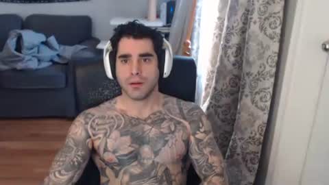 Snapshot of 420randomguy chatting on 02/02/26, 03:33 Anomander Rake online show from 02/02/26, 03:33