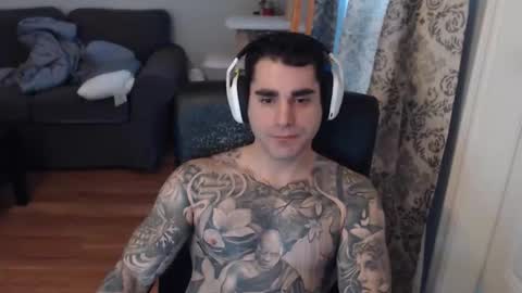 Snapshot of 420randomguy chatting on 02/27/26, 02:39 Anomander Rake online show from 02/27/26, 02:39