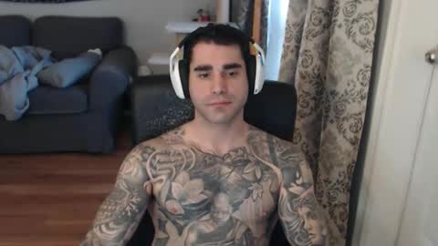 Snapshot of 420randomguy chatting on 03/12/26, 02:12 Anomander Rake online show from 03/12/26, 02:12