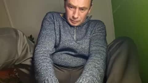 Snapshot of 42years chatting on 01/02/25, 03:51 42years online show from 01/02/25, 03:51