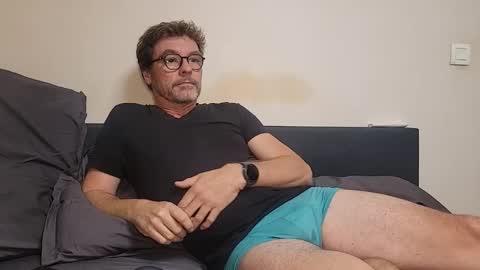 44titouan44 online show from 09/13/25, 06:18