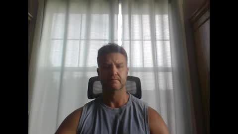 Snapshot of 45andfit chatting on 09/11/25, 02:28 45andfit online show from 09/11/25, 02:28
