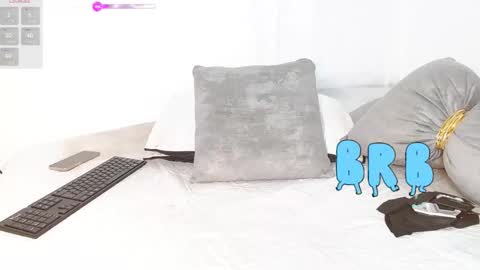 Snapshot of 493ashlyfoxx chatting on 03/04/26, 03:45 493ashlyfoxx online show from 03/04/26, 03:45