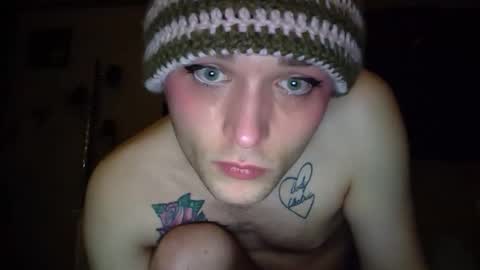 Snapshot of 4ddies_little9irl chatting on 03/08/25, 08:00 Gagecat online show from 03/08/25, 08:00