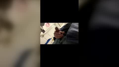 Snapshot of 4doors4morehores chatting on 03/21/26, 11:04 4doors4morehores online show from 03/21/26, 11:04