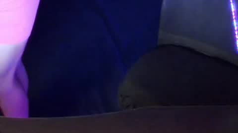 Ixela online show from 10/24/25, 01:18