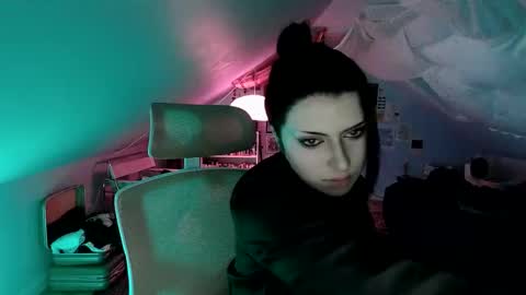 Snapshot of 4lgorithm4ngel chatting on 10/19/25, 04:13 4lgorithm4ngel online show from 10/19/25, 04:13