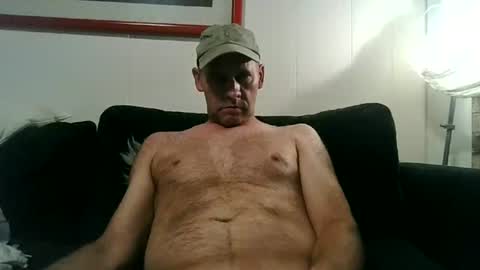 Snapshot of 4nuf chatting on 06/21/26, 01:57 4nuf online show from 06/21/26, 01:57