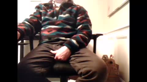 Snapshot of 4uguys chatting on 02/17/25, 05:04 4uguys online show from 02/17/25, 05:04