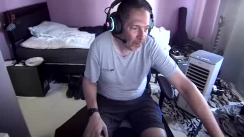 Snapshot of 55hotgboy chatting on 06/23/26, 03:10 Larese Carlo online show from 06/23/26, 03:10