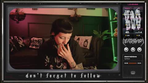 Juune online show from 09/25/25, 06:11