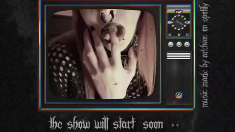 Juune online show from 04/28/26, 06:35