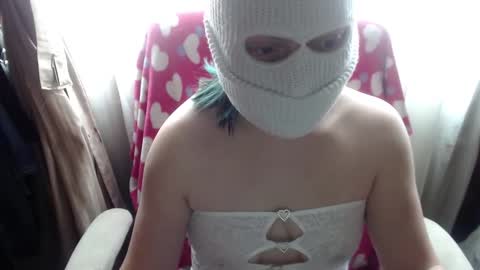SHANNON online show from 10/01/25, 05:08
