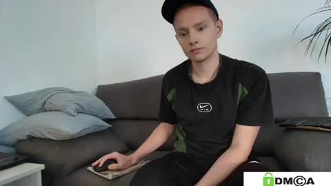 Snapshot of 696frank chatting on 03/23/26, 09:35 chico online show from 03/23/26, 09:35