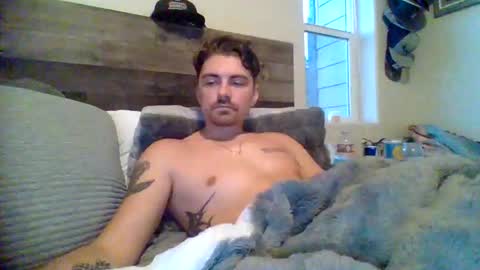 Snapshot of 69alldaylong1 chatting on 10/27/25, 01:09 69alldaylong1 online show from 10/27/25, 01:09