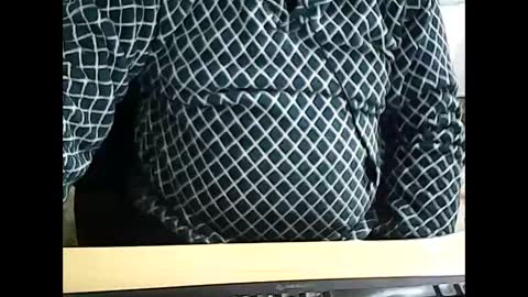 Snapshot of 69desamor chatting on 01/05/25, 06:24 69desamor online show from 01/05/25, 06:24