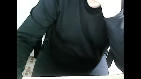 Snapshot of 69desamor chatting on 02/18/25, 08:47 69desamor online show from 02/18/25, 08:47