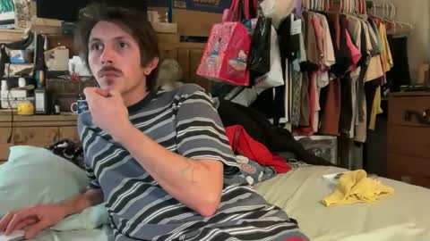 FUCKR online show from 10/19/25, 10:49