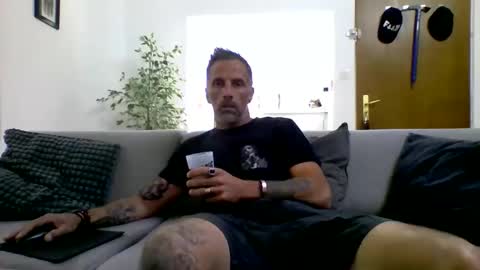Num online show from 05/17/26, 01:07