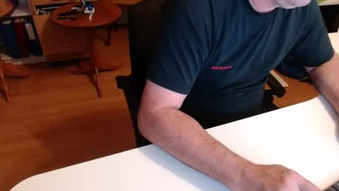 69pifpaf online show from 11/15/25, 04:25