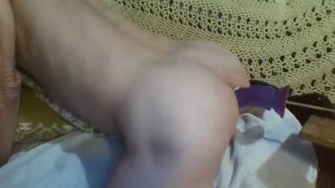 Snapshot of 69sextoyboy69 chatting on 12/09/24, 04:45 69sextoyboy69 online show from 12/09/24, 04:45