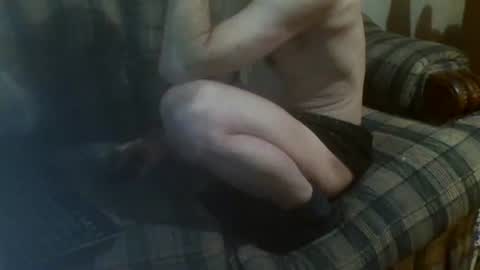 Snapshot of 69sextoyboy69 chatting on 01/22/25, 09:24 69sextoyboy69 online show from 01/22/25, 09:24