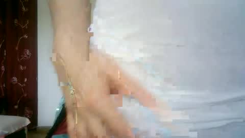 Lilu online show from 06/16/26, 09:34