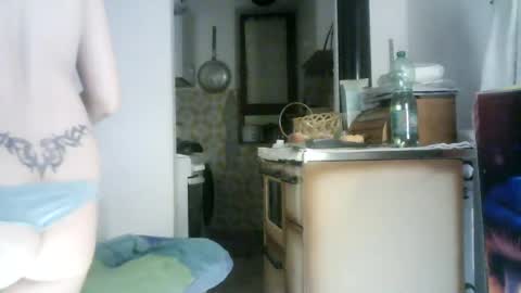 Lilu online show from 06/19/26, 08:23