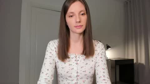 Anna online show from 05/18/26, 08:03