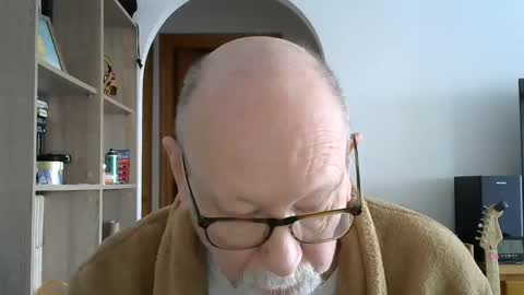 Snapshot of 7thsojourn chatting on 12/08/24, 11:35 Papi online show from 12/08/24, 11:35