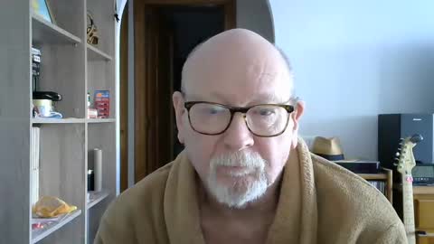 Snapshot of 7thsojourn chatting on 12/15/24, 11:12 Papi online show from 12/15/24, 11:12