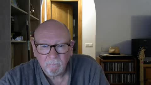 Snapshot of 7thsojourn chatting on 12/31/24, 04:46 Papi online show from 12/31/24, 04:46
