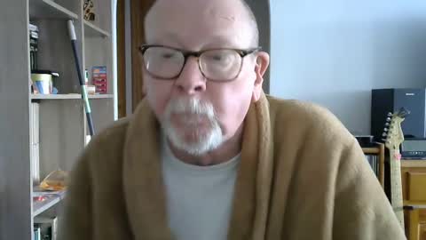 Snapshot of 7thsojourn chatting on 01/19/25, 11:45 Papi online show from 01/19/25, 11:45