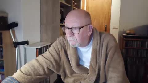 Snapshot of 7thsojourn chatting on 02/06/25, 05:40 Papi online show from 02/06/25, 05:40