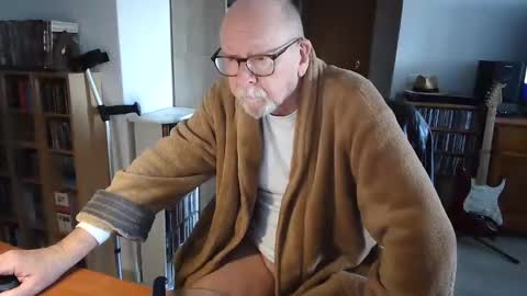 Snapshot of 7thsojourn chatting on 02/07/25, 12:39 Papi online show from 02/07/25, 12:39
