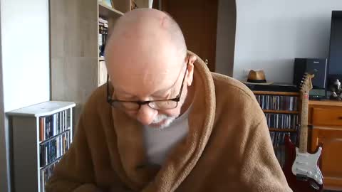 Snapshot of 7thsojourn chatting on 02/09/25, 12:19 Papi online show from 02/09/25, 12:19