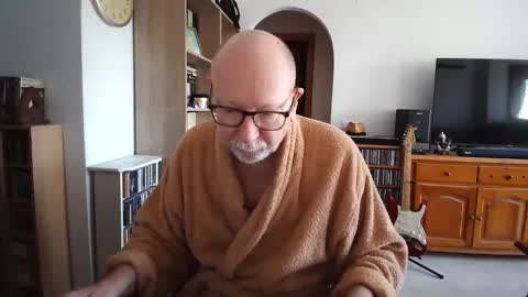 Snapshot of 7thsojourn chatting on 02/11/25, 09:53 Papi online show from 02/11/25, 09:53