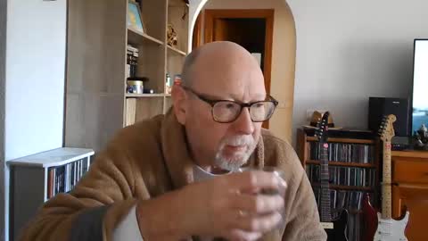 Snapshot of 7thsojourn chatting on 02/14/25, 10:28 Papi online show from 02/14/25, 10:28