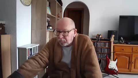 Snapshot of 7thsojourn chatting on 02/20/25, 11:42 Papi online show from 02/20/25, 11:42