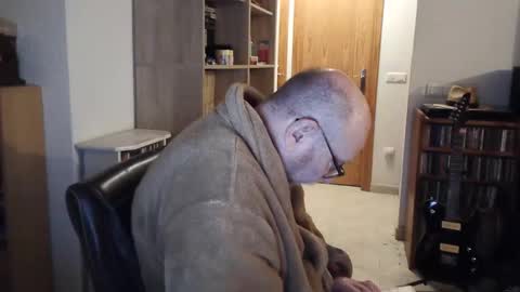Snapshot of 7thsojourn chatting on 03/05/25, 07:06 Papi online show from 03/05/25, 07:06