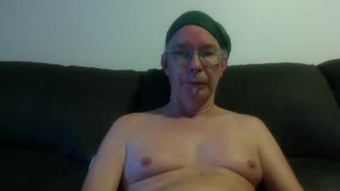Snapshot of 808dred chatting on 12/08/24, 01:46 808dred online show from 12/08/24, 01:46
