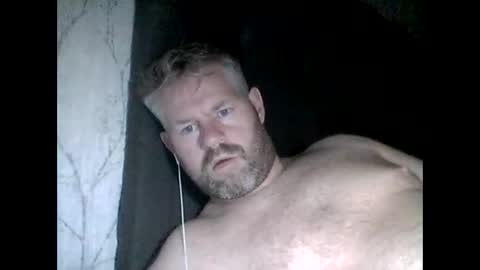 Snapshot of 81jonnyx chatting on 12/17/24, 09:49 81jonnyx online show from 12/17/24, 09:49