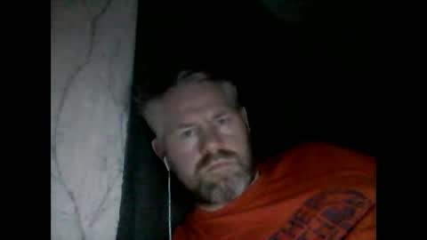 Snapshot of 81jonnyx chatting on 01/16/25, 06:16 81jonnyx online show from 01/16/25, 06:16