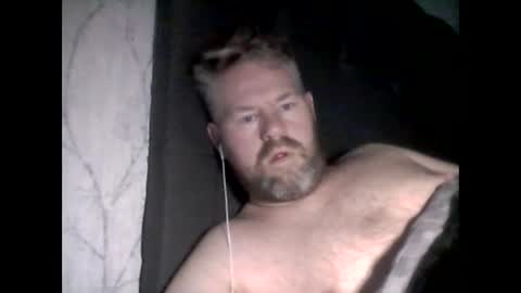 Snapshot of 81jonnyx chatting on 02/19/25, 08:12 81jonnyx online show from 02/19/25, 08:12