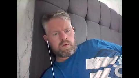 Snapshot of 81jonnyx chatting on 03/08/25, 10:54 81jonnyx online show from 03/08/25, 10:54