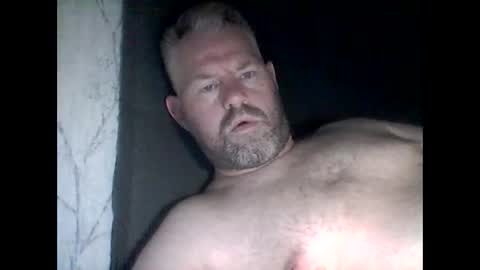 Snapshot of 81jonnyx chatting on 09/28/25, 06:19 81jonnyx online show from 09/28/25, 06:19