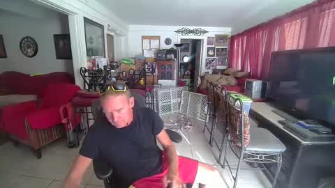 Snapshot of 86406stud chatting on 10/08/25, 10:40 86406stud online show from 10/08/25, 10:40